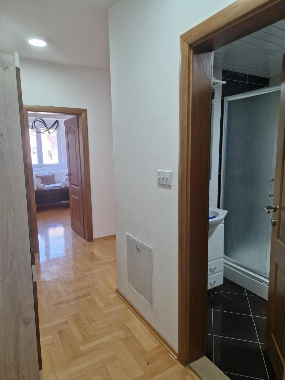 Kamche Lux Apartment Skopje Buitenkant foto