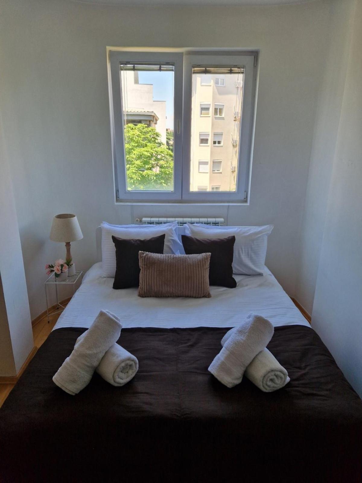 Kamche Lux Apartment Skopje Buitenkant foto